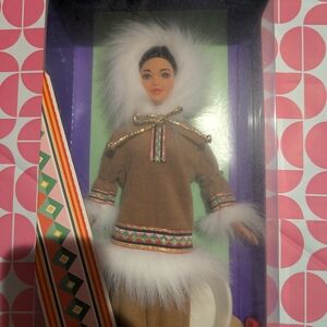 LAST CHANCE Arctic Barbie Dolls of the World Collector Edition 1996 Mattel